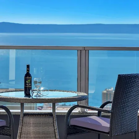 Villa Infinite
